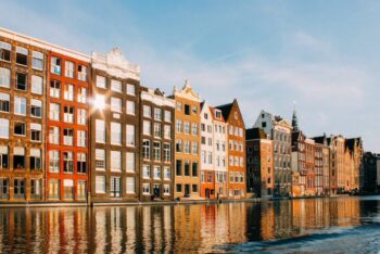 Amsterdam ja kevad sobivad! (al.211€)